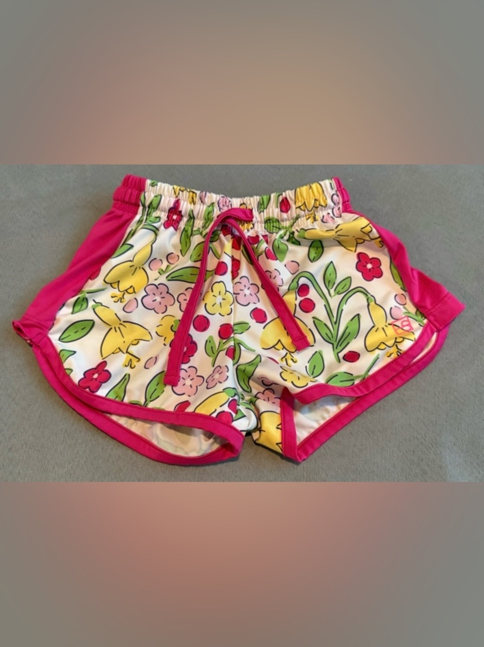 Set Athletics floral shorts